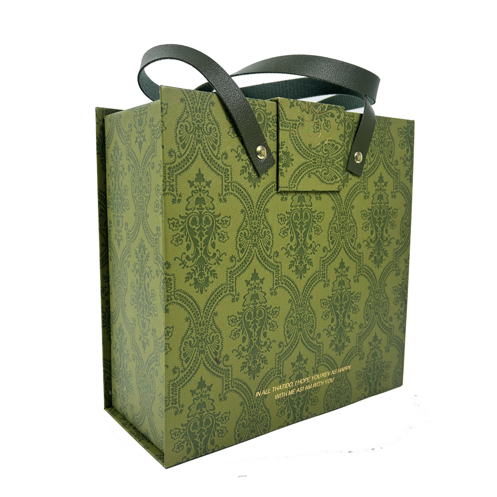 Custom-Magnetic-Gift-Boxes-With-Flower-Patterns-3